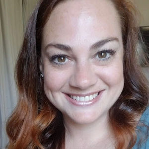 Meet your Posher, Holly